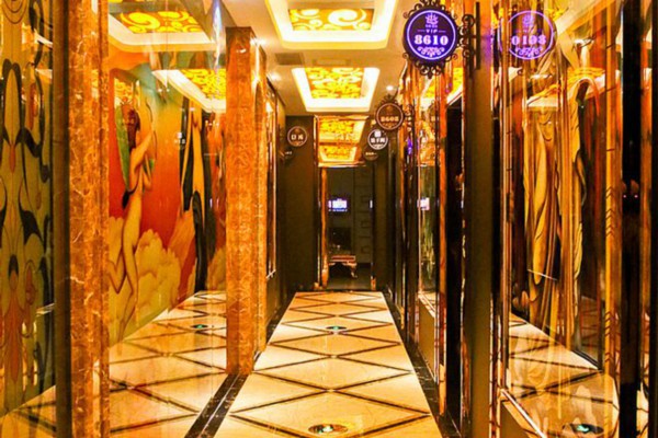 悠然成都夜养生：探索隐秘休闲角落(成都悠然养生足道正规吗)